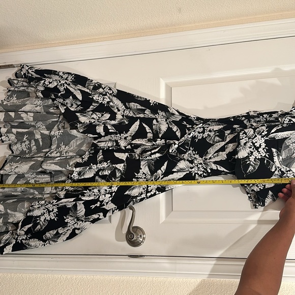 Hawaiian Print Maxi Dress - Picture 7 of 8